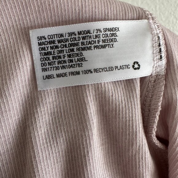 🌸 **A New Day Mauve Pink Ribbed Tank Top - Medium ** 🌸 - Picture 6 of 6